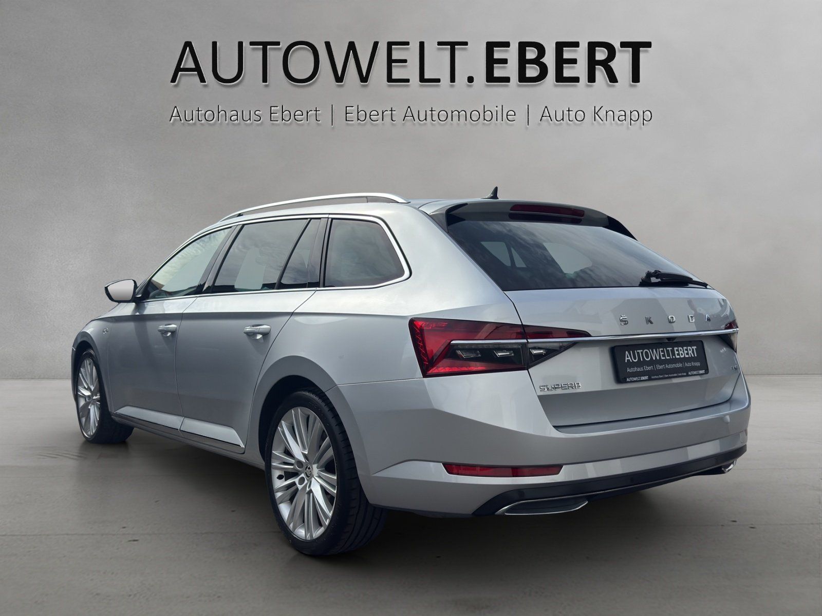 Fahrzeugabbildung SKODA Superb Combi 2.0 TDI L&K 4x4/AHK/ACC/ST-HZG/