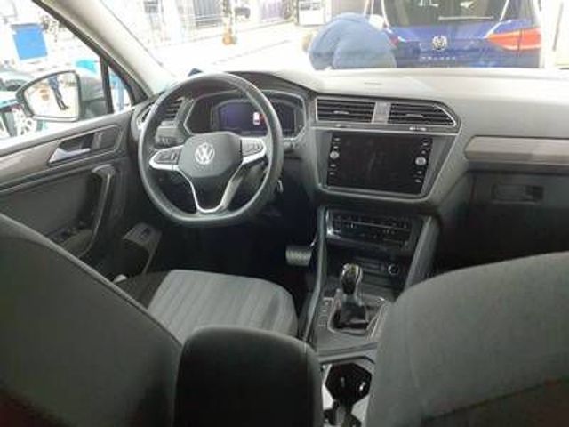 Fahrzeugabbildung Volkswagen Tiguan Allspace 2.0 TDI DSG Life LED AHK KAMERA