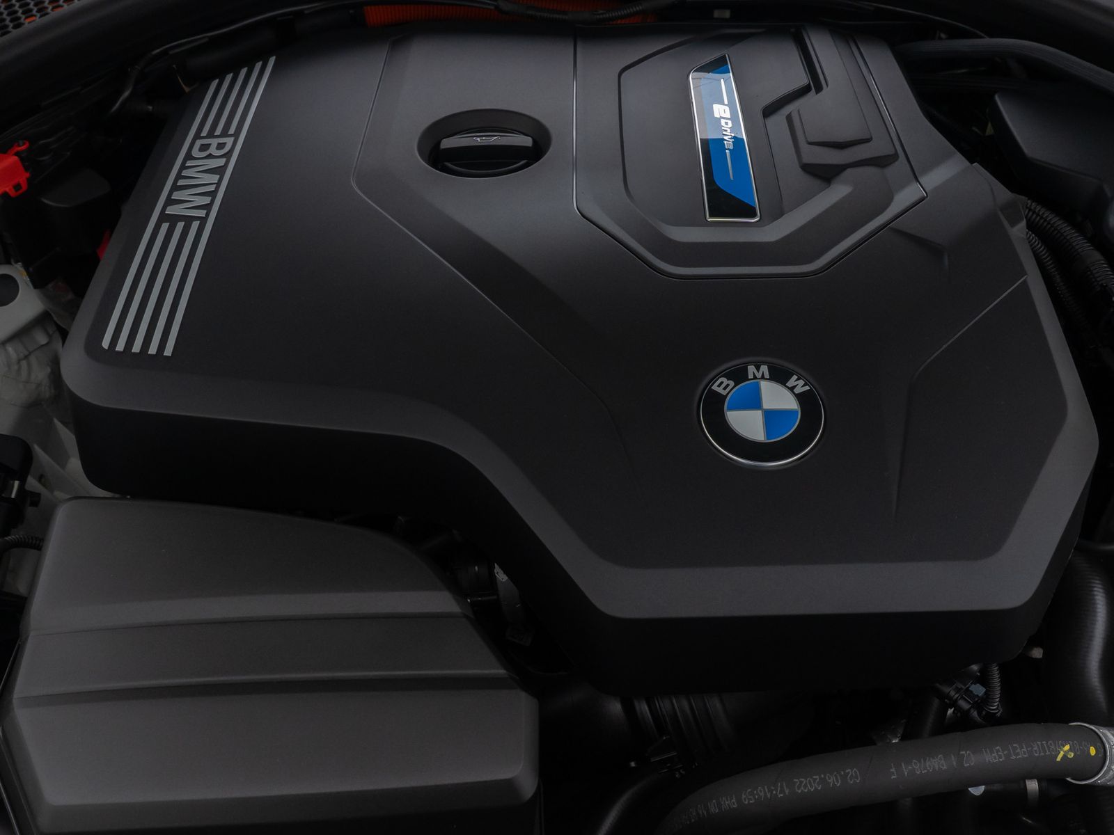 Fahrzeugabbildung BMW 330e M Sport HUD H/K DAB Kamera Alarm AHK 19Zoll