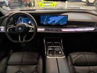 BMW 740 - Vorschau Bild 14