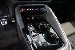 AUDI Q5 e-Hybrid quattro | Tech pro | Pano | Carbon AUDI Q5 e-Hybrid quattro | Tech pro | Pano | Carbon