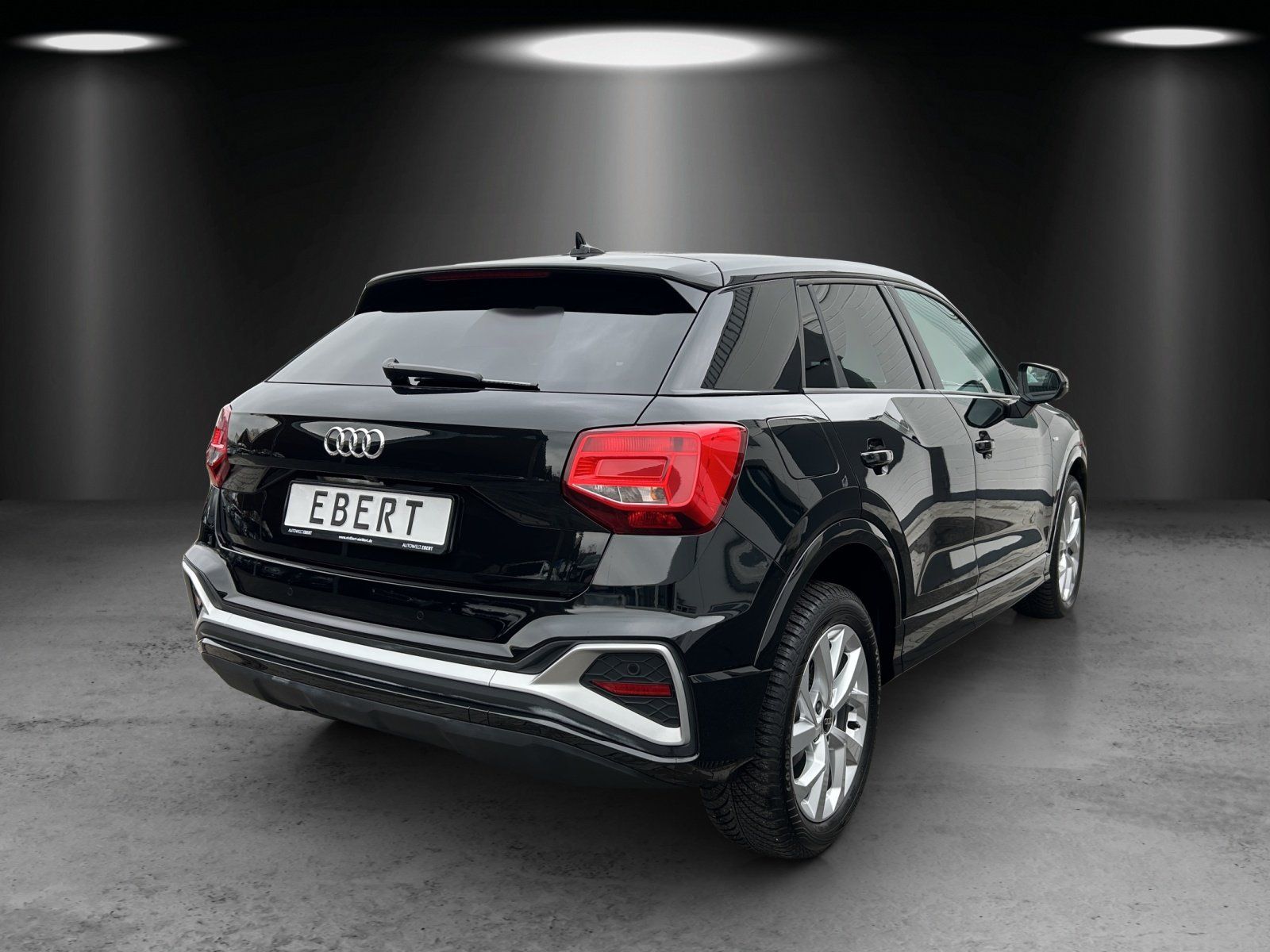 Fahrzeugabbildung Audi Q2 35 1.5 TFSI S-tronic S-line/MMI-Navi/LED/APS+