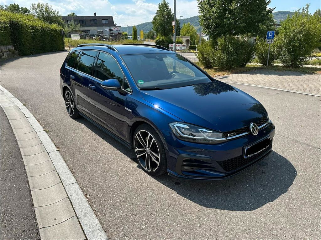 Image of Volkswagen Golf