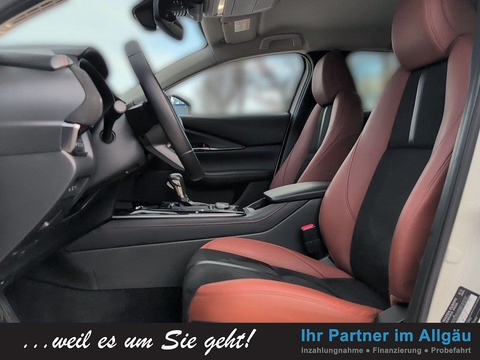 Fahrzeugabbildung Mazda CX-30 2.0L 150 SKY-G 6AT NAGISA !GARANTIE-06/30!