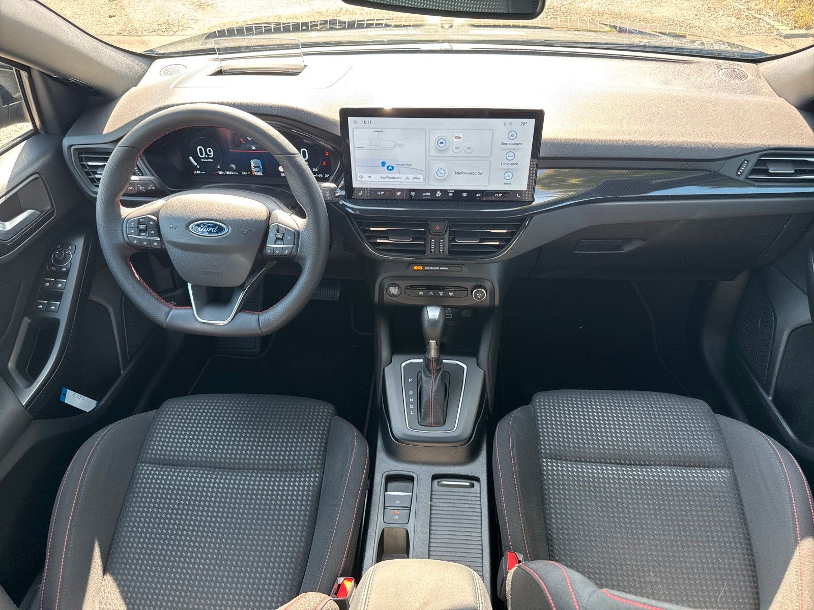 Fahrzeugabbildung Ford Focus Turnier ST-Line X, AHK, ACC-TEMPOMAT