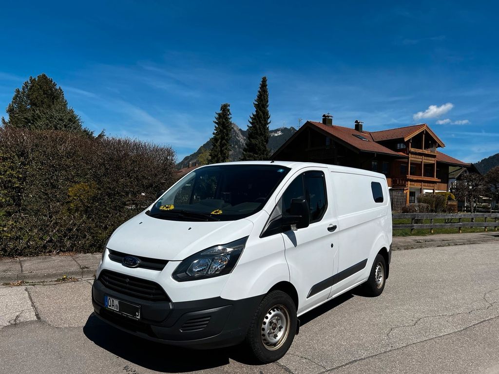 Image of Ford Transit Custom