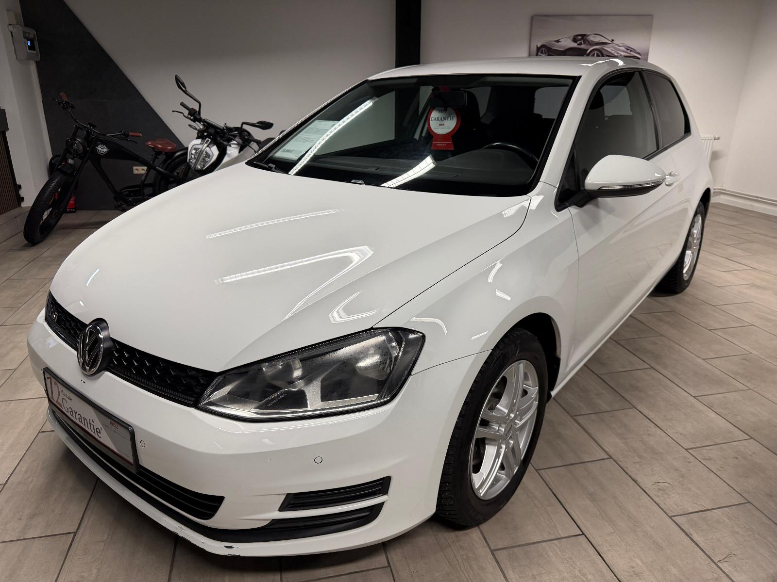 Volkswagen Golf VII Automatik|Navi|LED|PDC