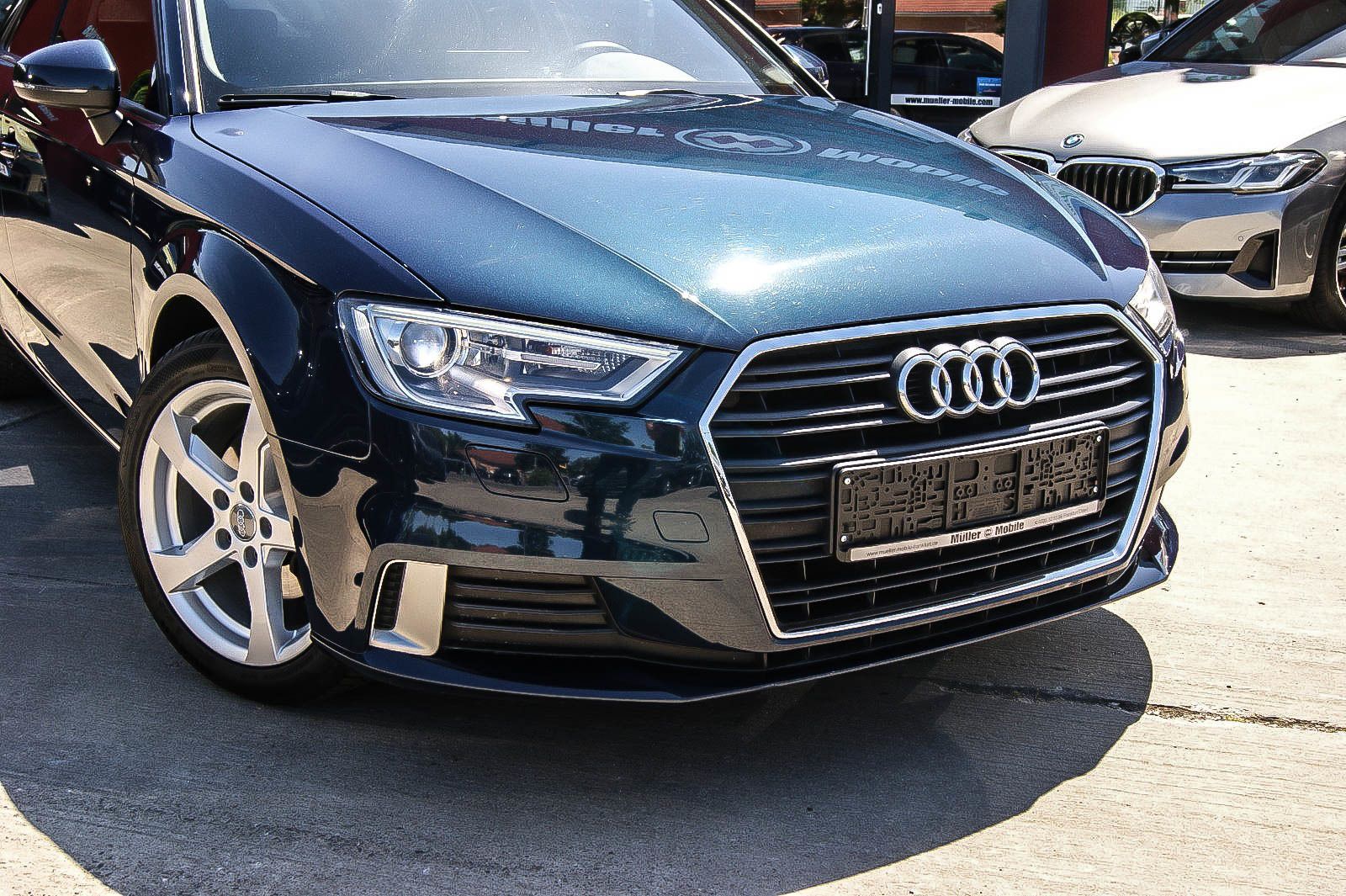 Fahrzeugabbildung Audi A3 30 TFSi SPORT S-tronic XENON NAVIGATION PDC