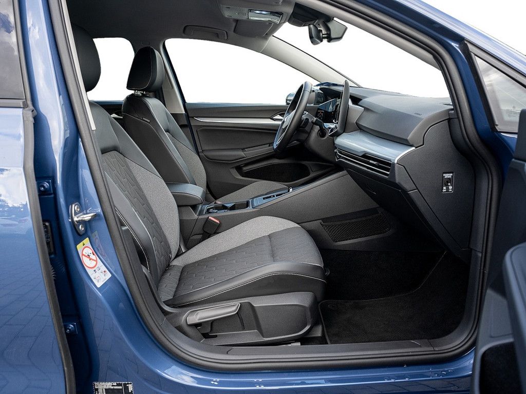 Volkswagen Golf VIII 1.5 eTSI Goal AHK KAM MATRIX SHZ PDC foto 3