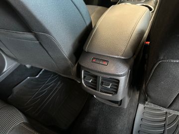 Ford Mondeo Turnier Titanium AWD *AHK*Kamera*Klima*BT