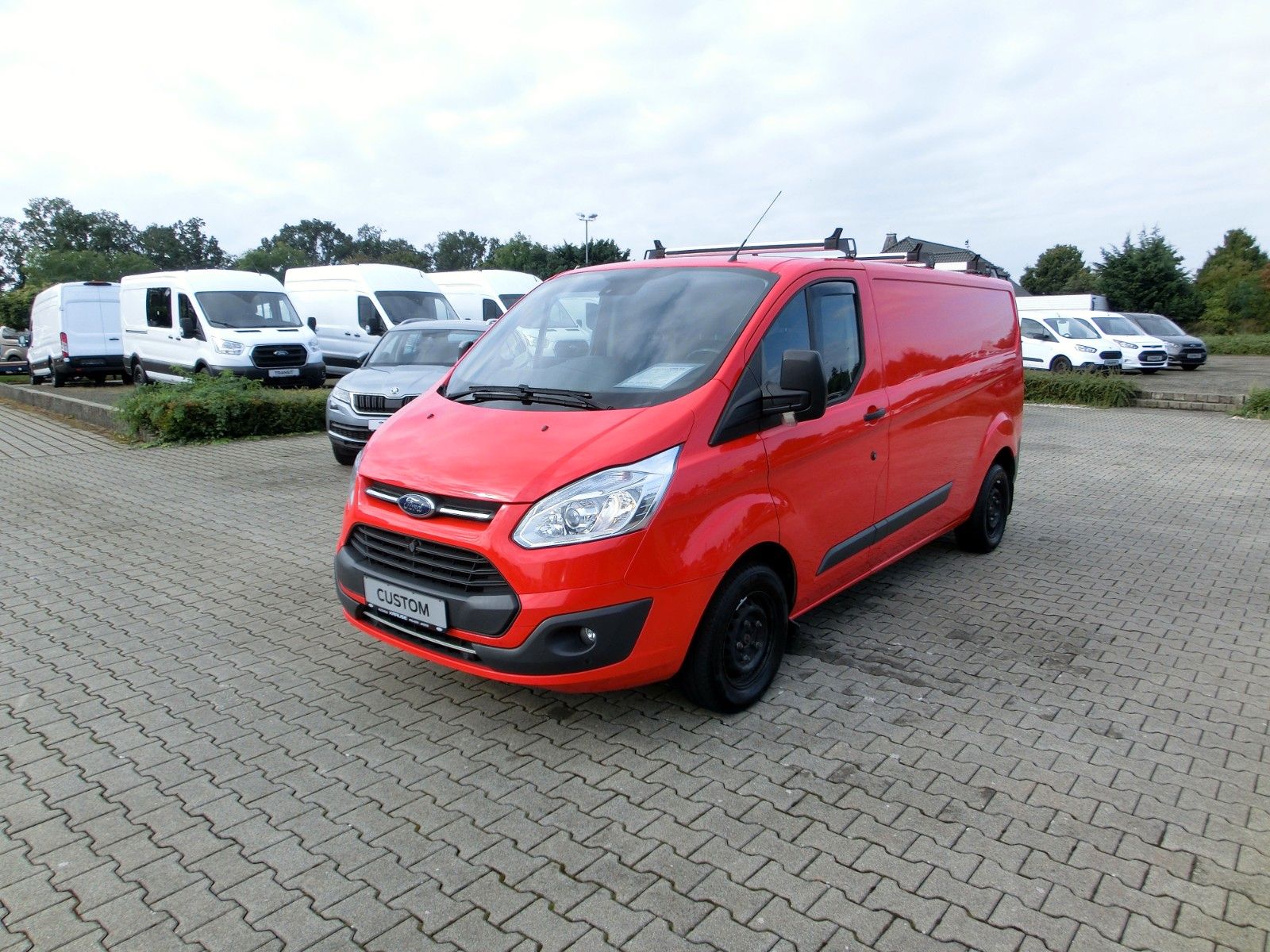 Fahrzeugabbildung Ford Transit Custom Kasten 310 L2 Trend