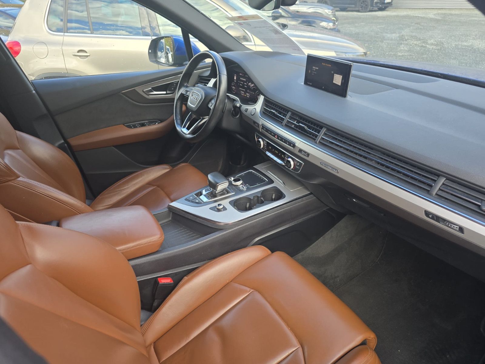 Fahrzeugabbildung Audi Q7 3.0 TDI quattro S-LINE TOP-AUSTATTUNG