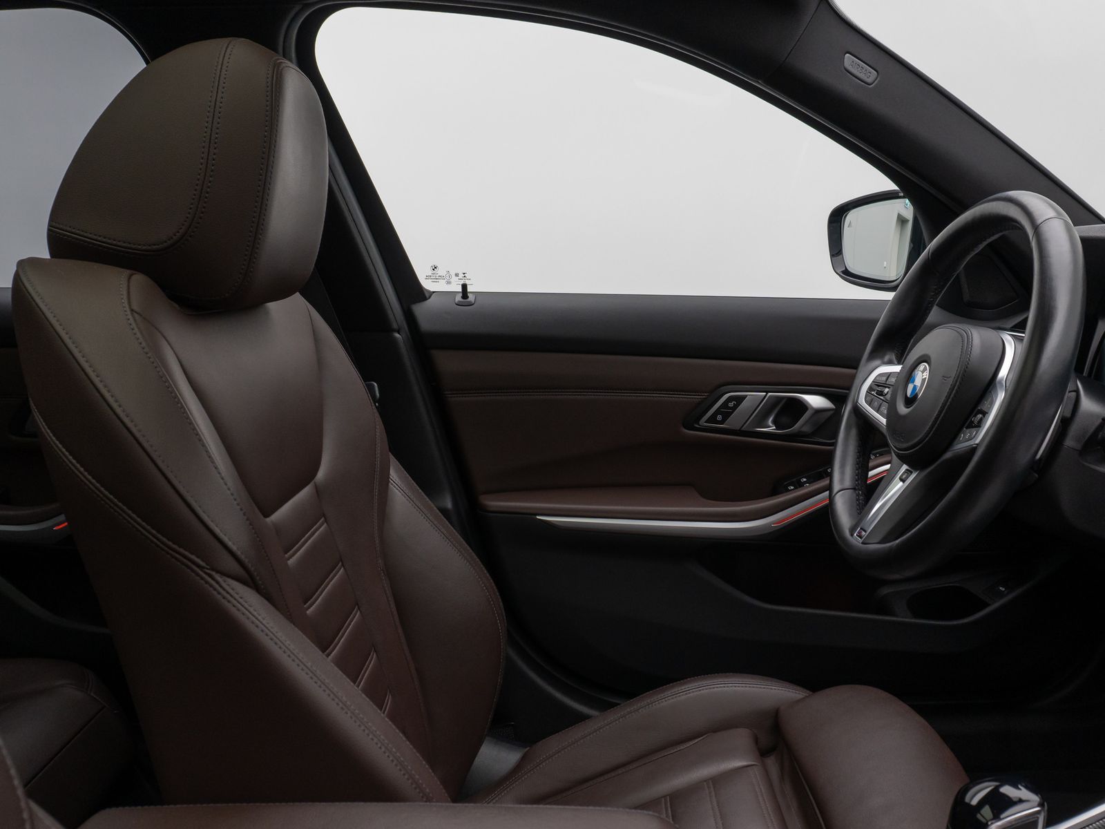 Fahrzeugabbildung BMW 320d  M Sport Panorama Kamera Laser DAB HiFi AHK
