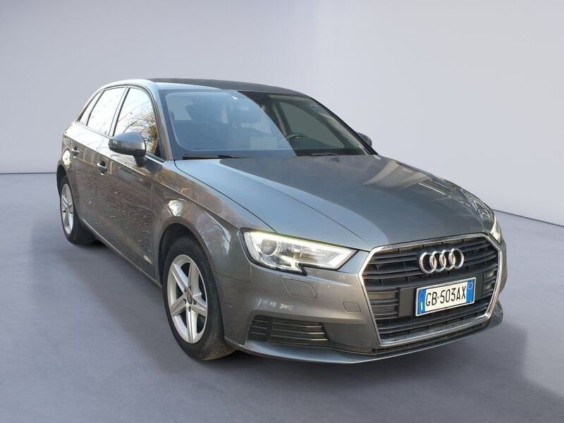 Audi A3 SPB 35 TDI S tronic Business imagem 3