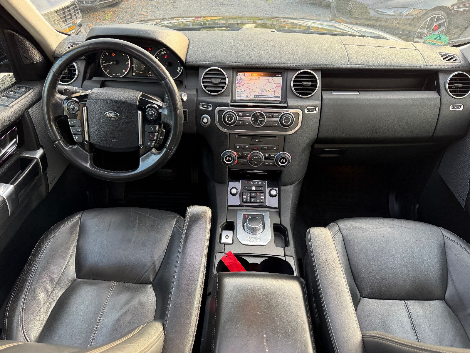 Fahrzeugabbildung Land Rover Discovery 4 SDV6 HSE/1-HAND/DEUTSCH/VOLL/PANO/LE