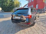 Skoda Superb 2.0 TSI 206kW DSG 4x4 SportLine Combi... - Skoda Superb von privat