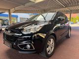 Hyundai ix35 2.0 CRDi KAT PANORAMA KAMERA NAVI - Hyundai ix35: Allradantrieb, Automatik, 2.0