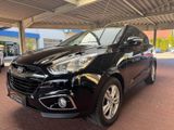 Hyundai ix35 2.0 CRDi KAT PANORAMA KAMERA NAVI - Hyundai ix35 mit Diesel-Antrieb: Allradantrieb, Geländewagen, Automatik, 2.0