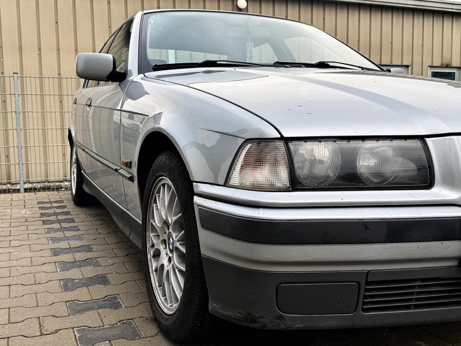 BMW 320 I
