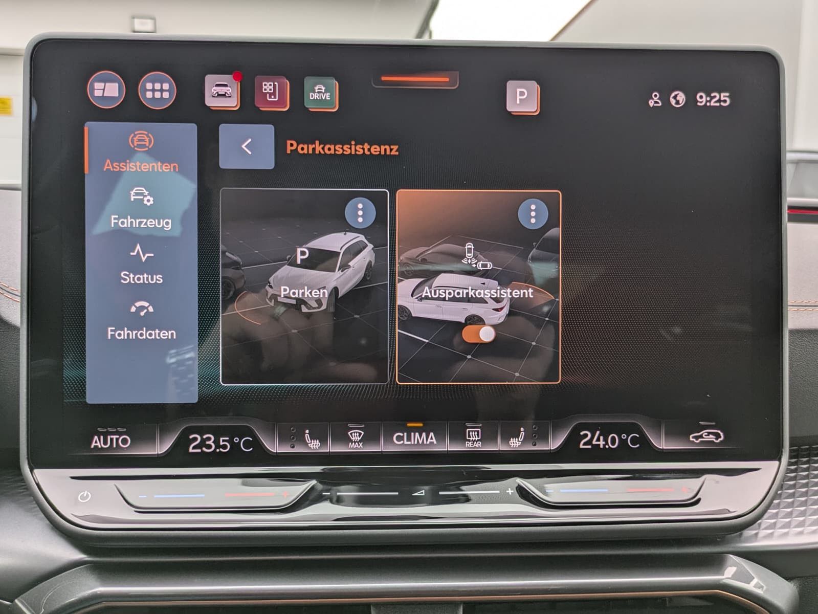 Fahrzeugabbildung CUPRA Leon 1.5 eTSI EDGE MATRIX*ACC*KAM*18"5JGARANTIE