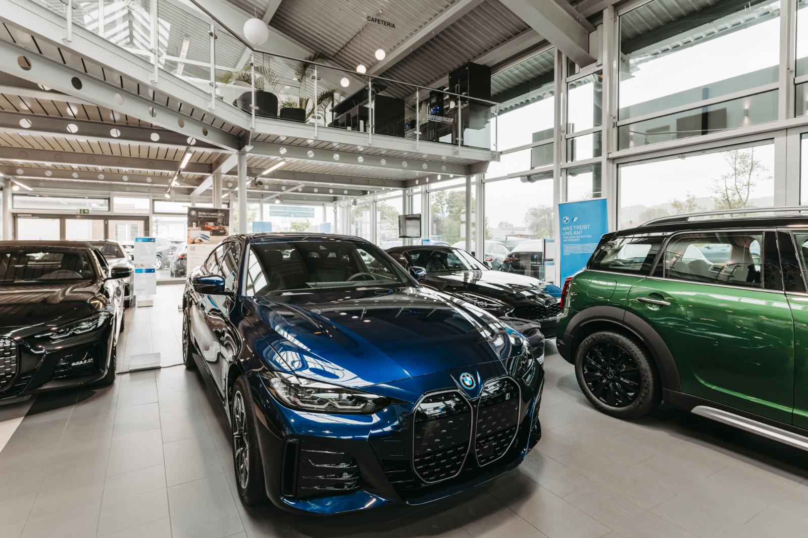 showroom-image-main