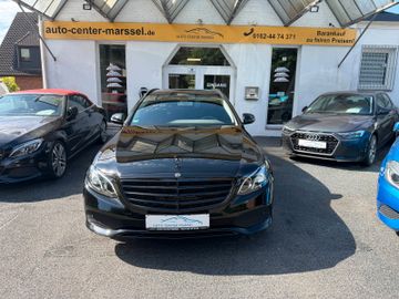Mercedes E 200 - 2