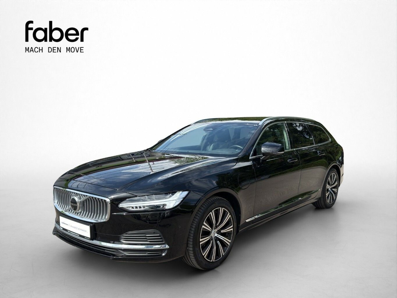 Volvo V90 T8 AWD Core Recharge