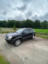 Hyundai Tucson 2,0 CRDI 4WD GLS - Hyundai TUCSON Gls mit Diesel-Antrieb