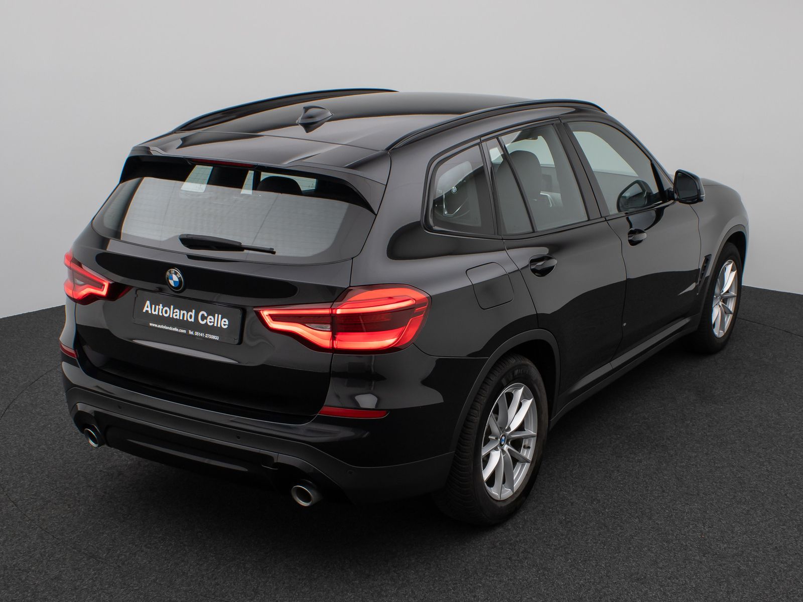Fahrzeugabbildung BMW X3 xD20i ADVANTAGE DAB GeschwindigReg PDC Leder
