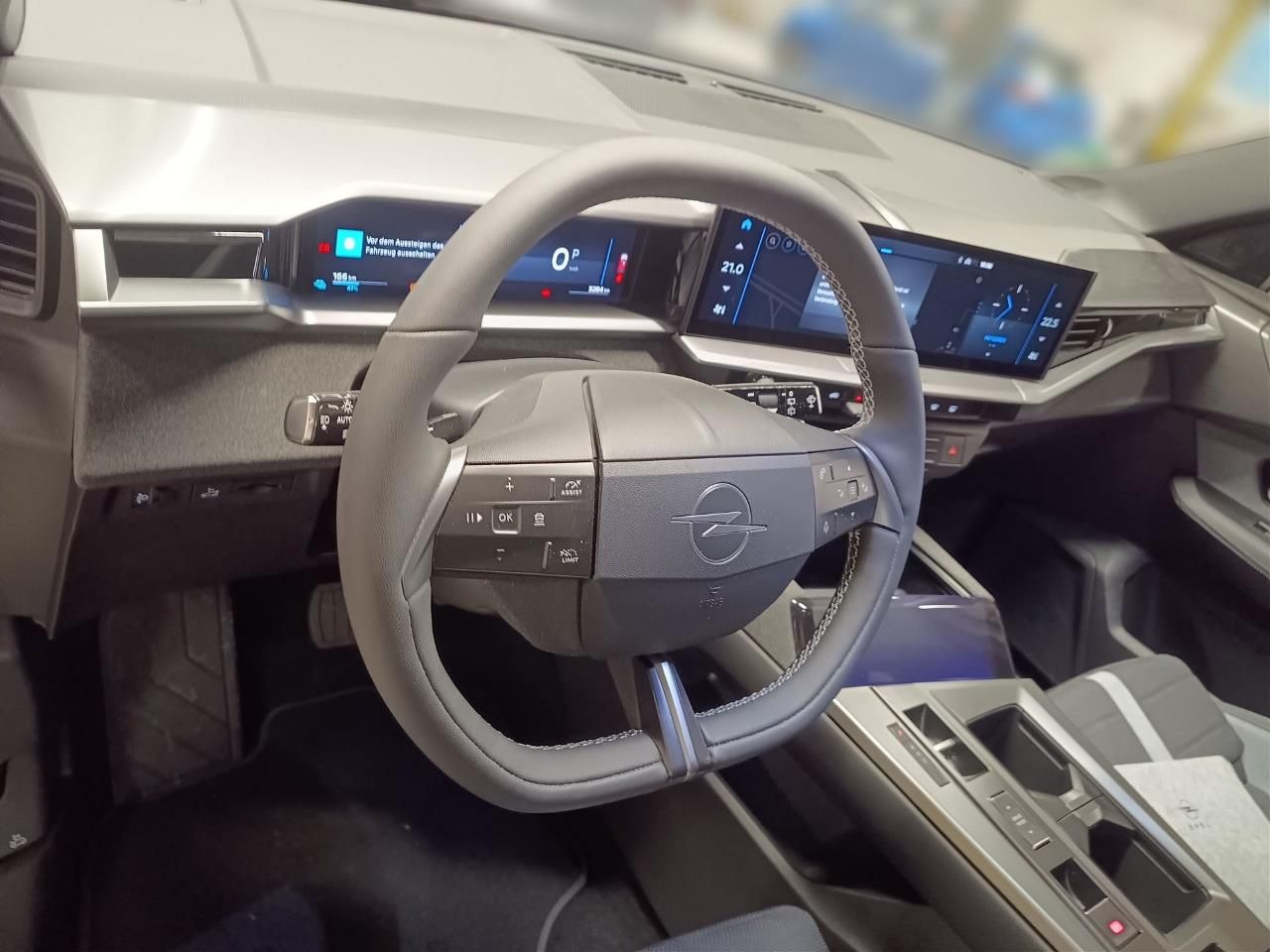 Fahrzeugabbildung Opel Grandland Electric 157KW Edition Automatik