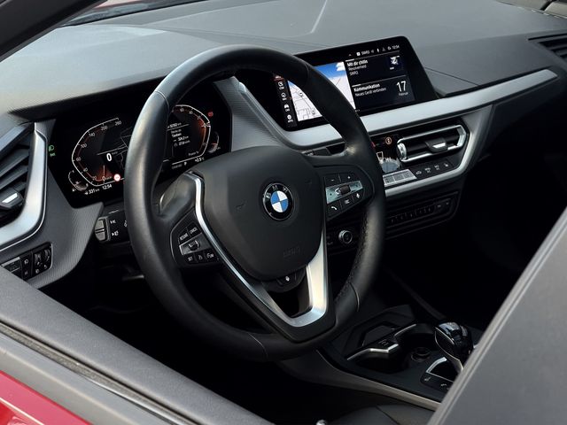 Foto Nummer 7: BMW 118i
