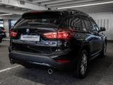 BMW X1 sDrive 18d FACEL. HUD NAVI KAMERA SHZ PDC - BMW X1 mit Diesel-Antrieb: Navigationssystem, Geländewagen, Sdrive18d