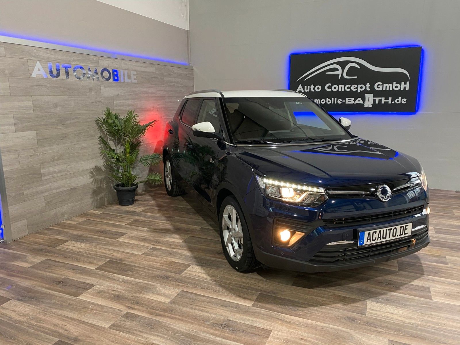 Fahrzeugabbildung Ssangyong Tivoli Fizz 1.5P *ALLRAD**SONDERPREIS**