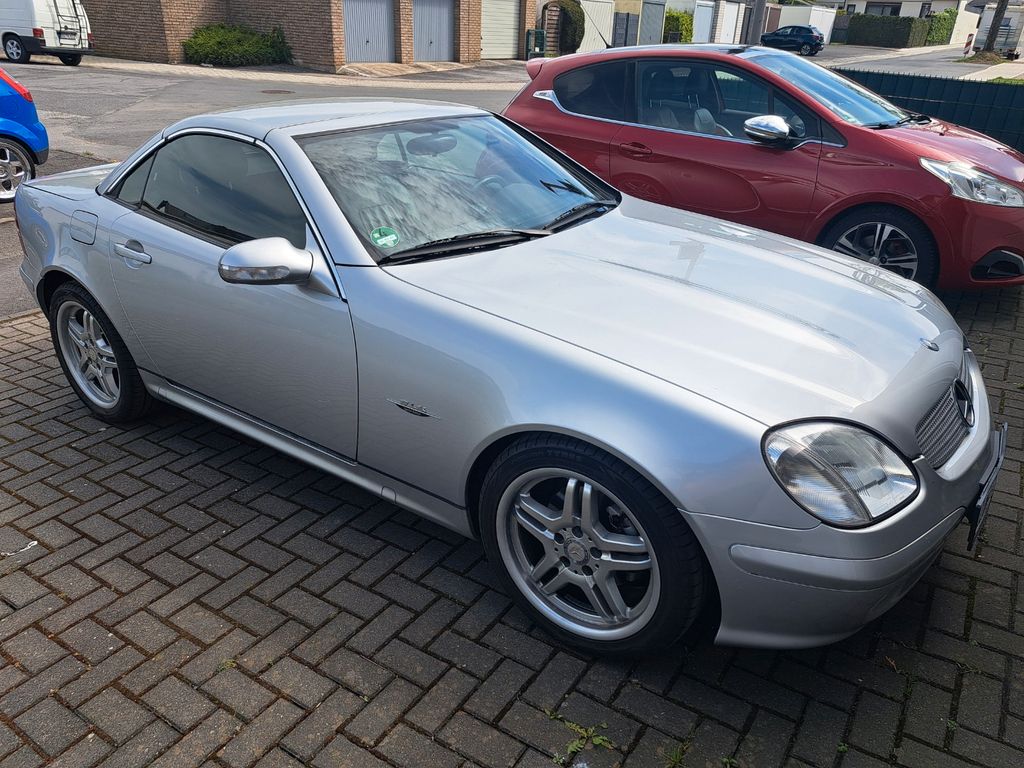 Mercedes-Benz SLK 200