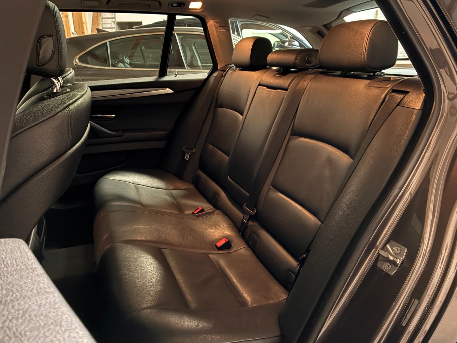 BMW 525 2011 — photo 14
