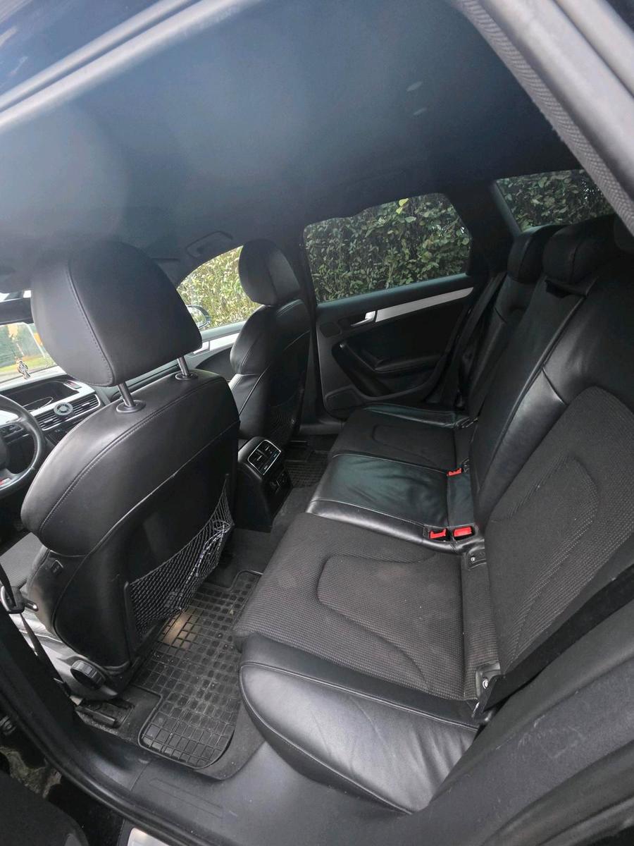Audi A4 2009 — photo 10