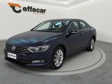 Volkswagen Passat 1.6 TDI Business BlueMotion Te - Volkswagen Passat: V6 TDI