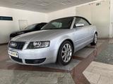 Audi A4 1.8 T Cabriolet S line Navi Xenon Bose 2 Hand - Audi A4 aus 2003: Cabrio