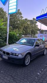 BMW E36 318i | 2. Hand | H- Kennzeichen - BMW 318: Limousine, E36