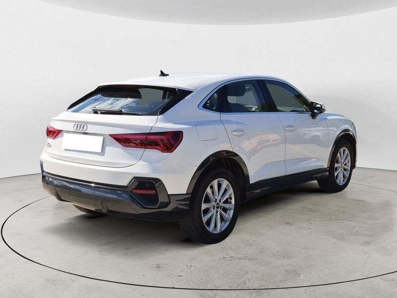 Audi Q3 Sportback 35 2.0 tdi Business Plus s-tro foto 4