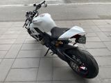 Ducati Streetfighter V4 S/NUR 250km/FULL CARBON/TÜV NEU - Angebote entsprechen deinen Suchkriterien