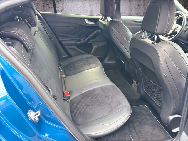 Ford Focus Lim. ST Performance