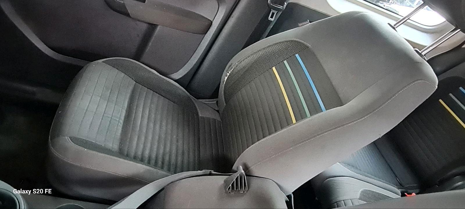 Volkswagen Caddy 2015 — interior
