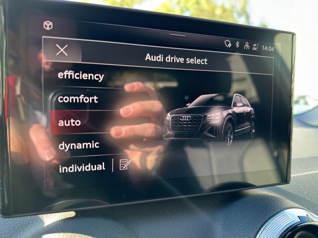 Q2 S line 35 TFSI 110150 kWPS S tronic