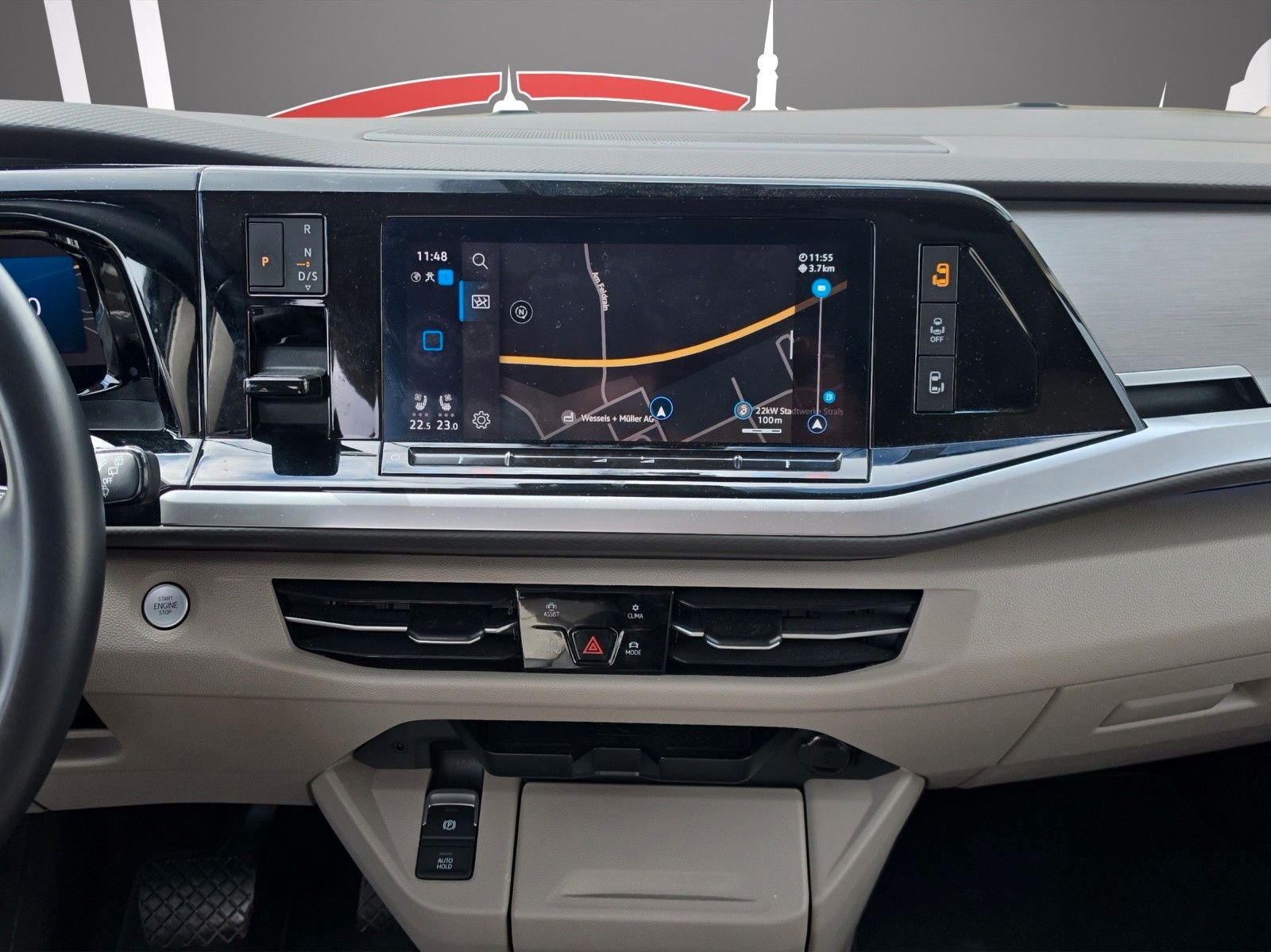 Fahrzeugabbildung Volkswagen Multivan T7Edition lang 2.0TDi DSG AHK/STHZ/PANO