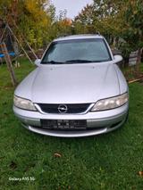 Opel Auto an Bastler abzugeben - Opel Vectra aus 1998: Kombi