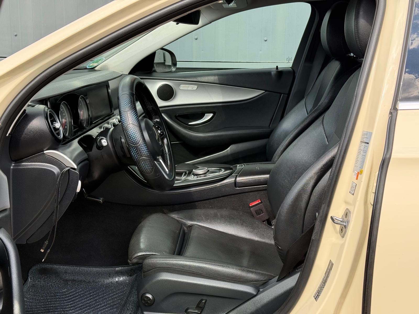 Mercedes-Benz E 220 d Autom.