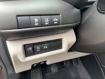 Fotografie 12 des Suzuki Swift "Comfort+ " SHZ *Kamera* 5 Jahre Garantie