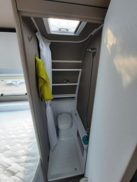 Fahrzeugabbildung Dethleffs c' go 565 FMK Verfüg./Sparen Sie 4.148,- €