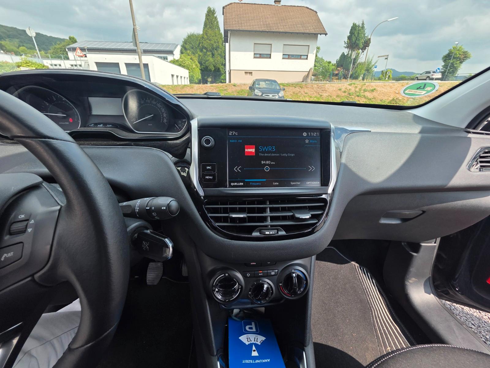 Peugeot 208 Active